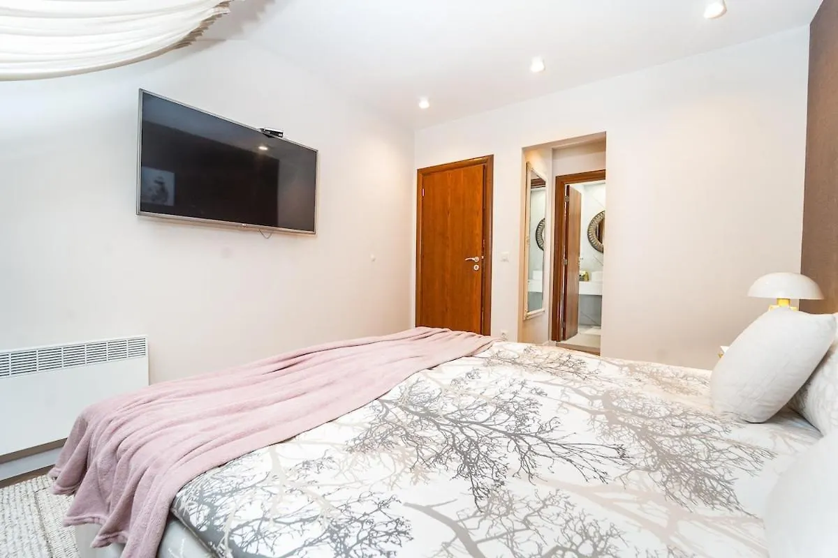 Luxury 2 Bedroom Apartment Spa - Breakfast - Free Parking Bansko