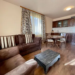 Apartment Private Next To Bellevue, Bansko